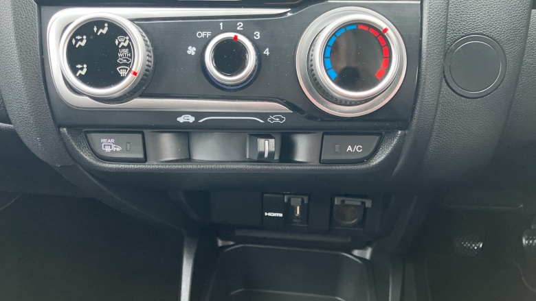 Honda Jazz 1.5 i-VTEC Sport Navi 5dr Petrol Hatchback